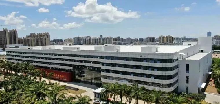 上汽上汽研发总院试制车间获首个"零碳工厂"证书1月30日,上海汽车集团